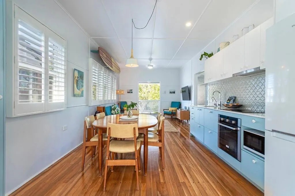 Holiday home Stylish 1950S Moffat Beach House Villa Caloundra